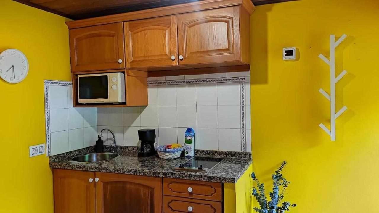 Apartamentos Rurales La Laguna Somiedo Valle de Lago Luaran gambar