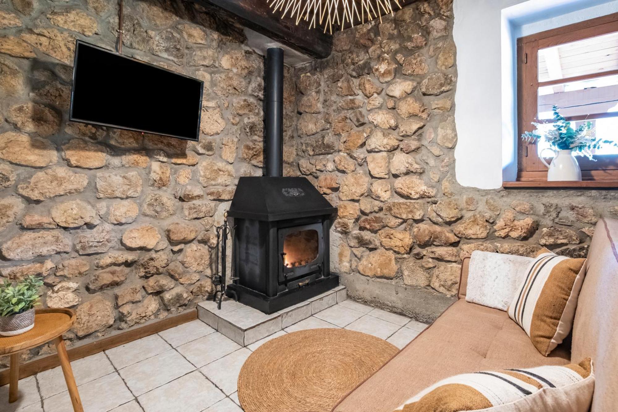 Apartamentos Rurales La Laguna Somiedo Valle de Lago Luaran gambar