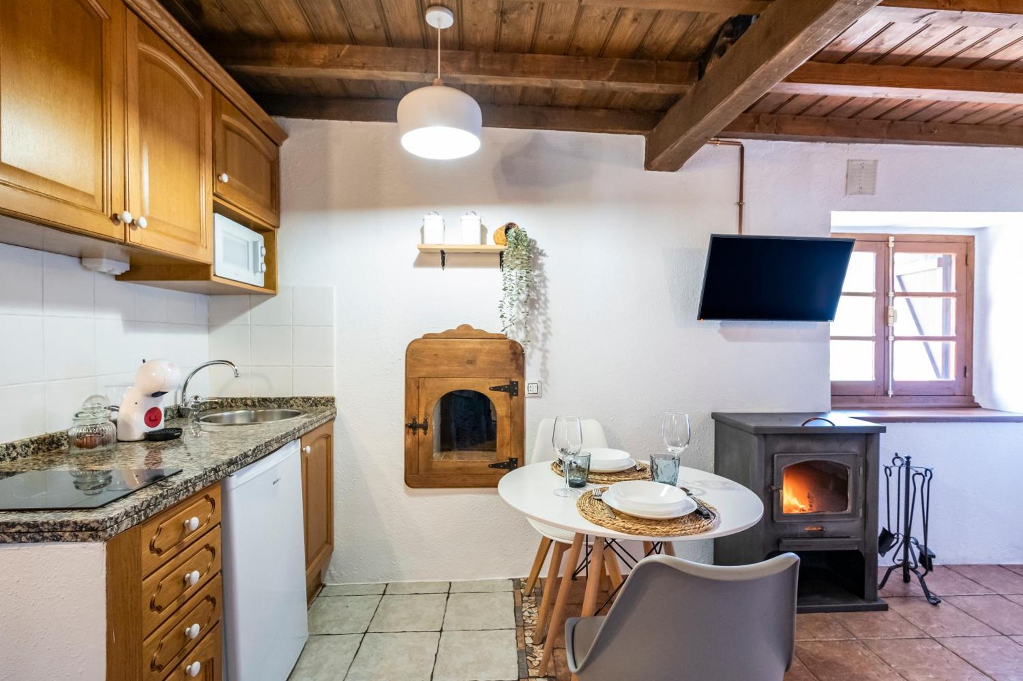 Apartamentos Rurales La Laguna Somiedo Valle de Lago Luaran gambar