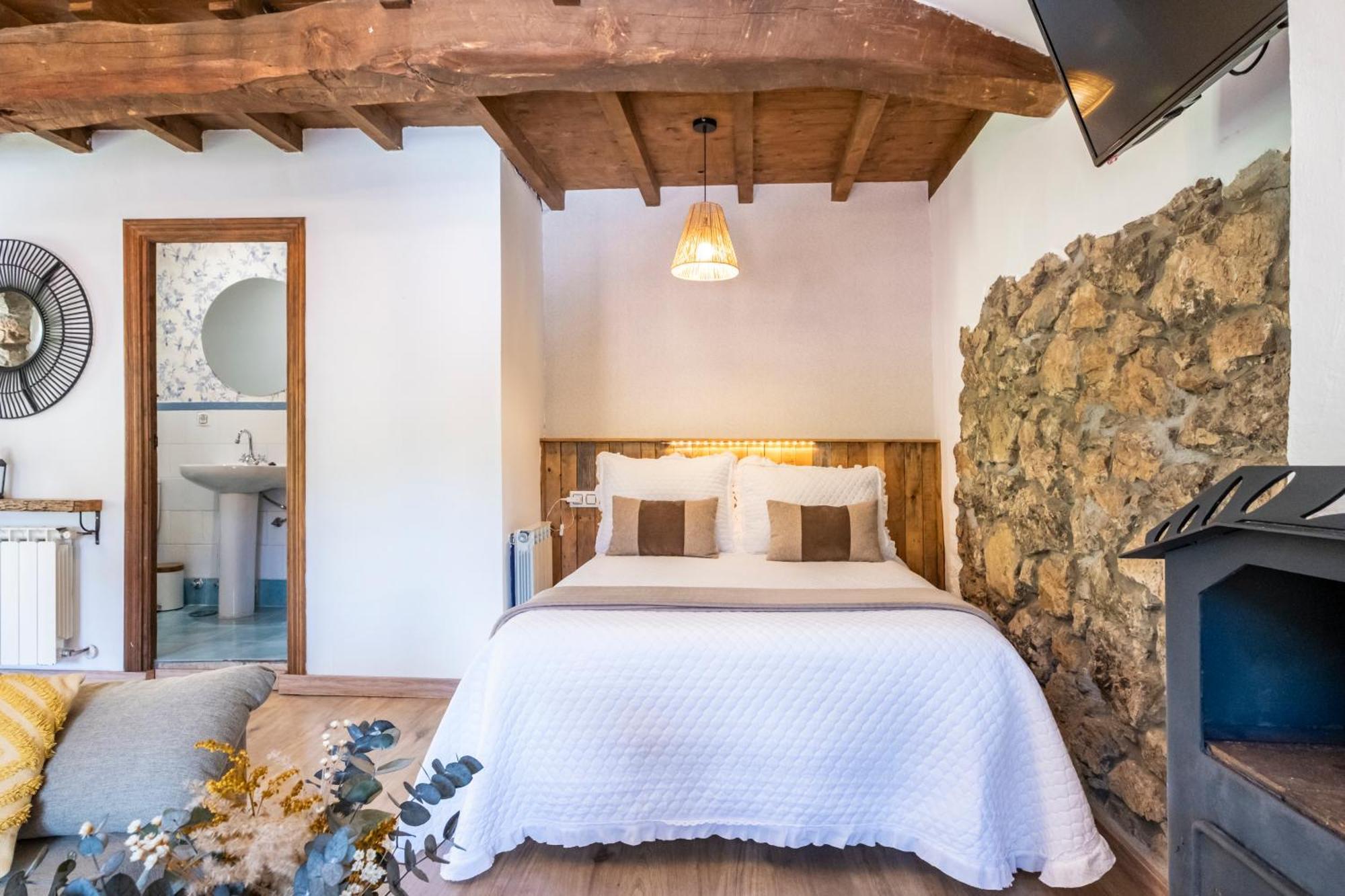 Apartamentos Rurales La Laguna Somiedo Valle de Lago Luaran gambar